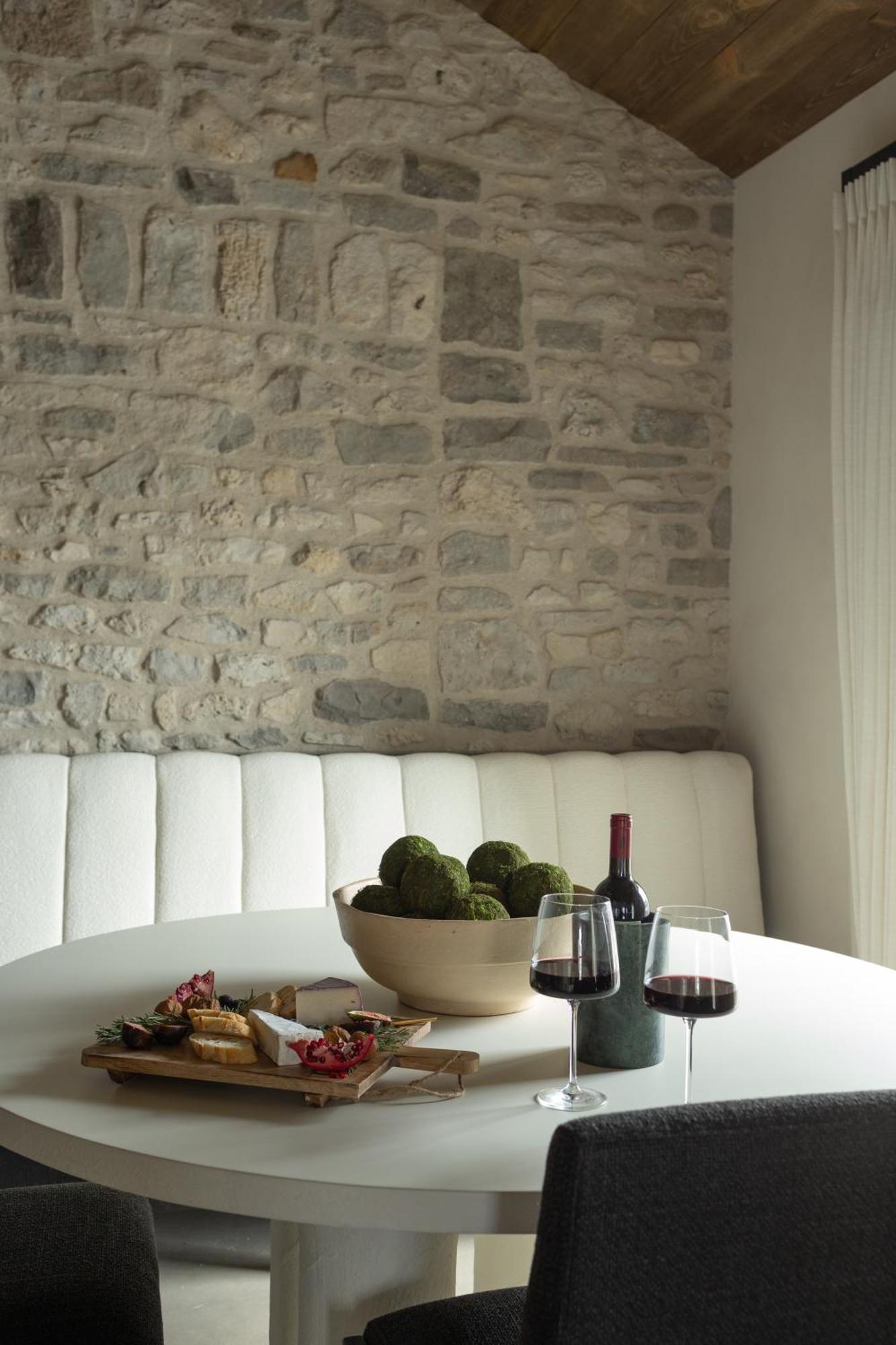 Kat Florence Hotels Elora Exteriér fotografie